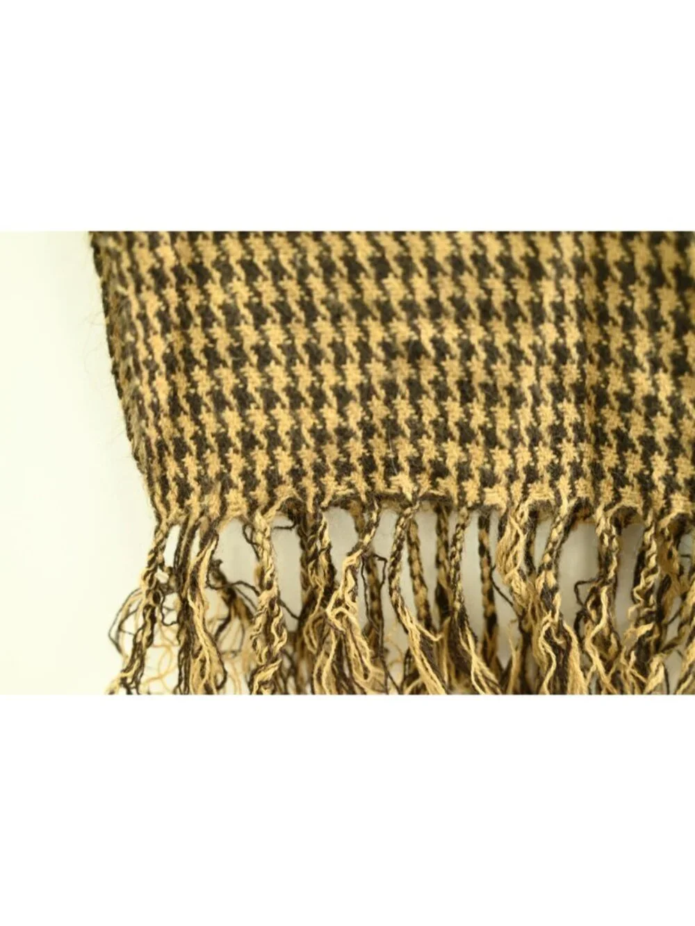 Unbranded Houndstooth Rectangle Scarf Brown Tan Fringe Soft Cozy Wrap Winter
